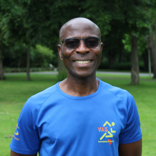 Blauw en Geel Eenvoudig Professionele Instagram Profielfoto (1)