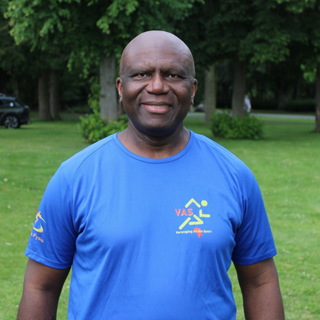 Blauw en Geel Eenvoudig Professionele Instagram Profielfoto (5)